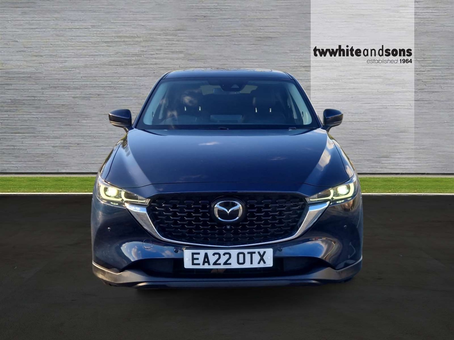 Used Mazda CX-5 2022 for sale - 76951441: Photo 2