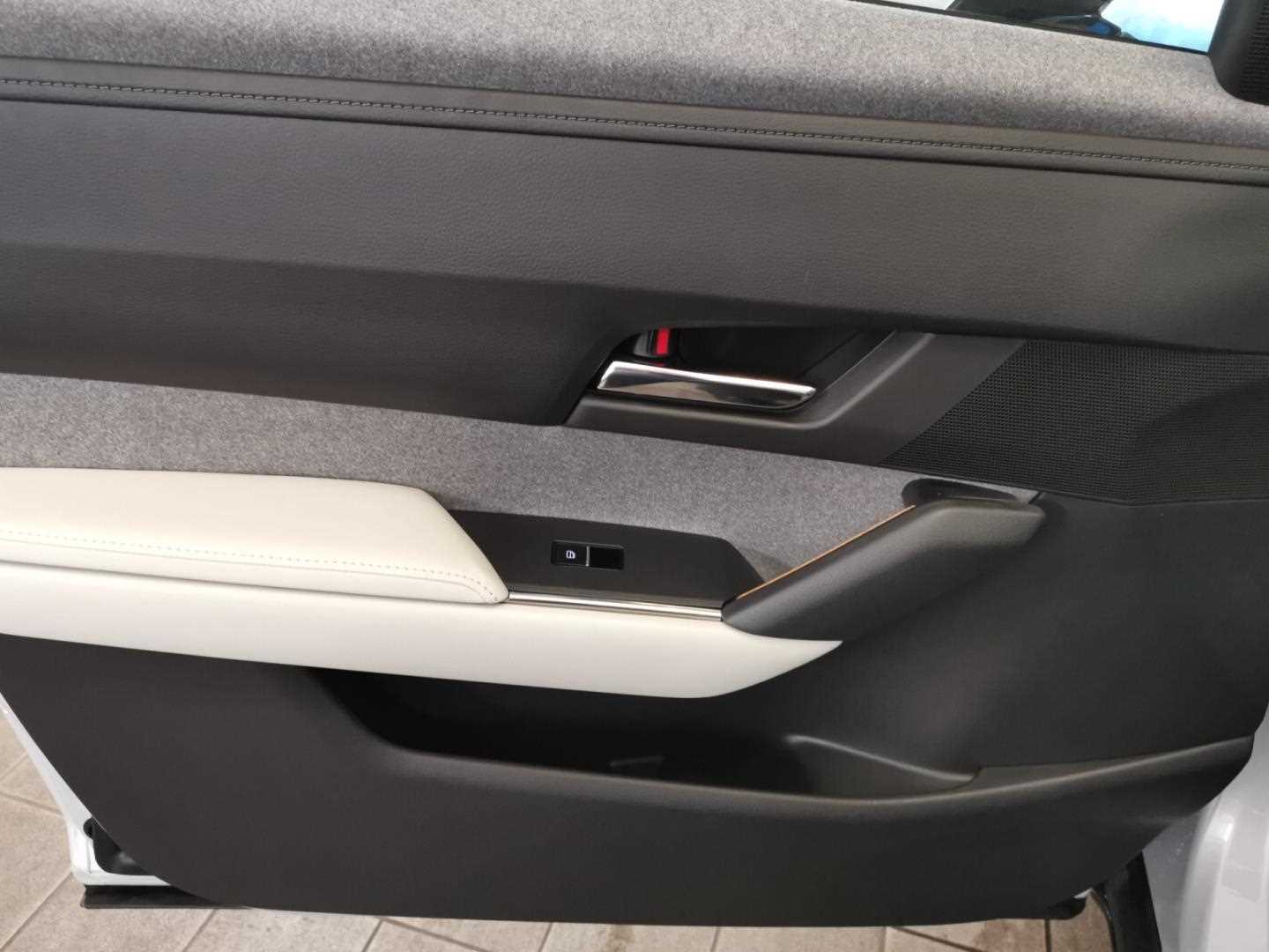 Used Mazda MX-30 2024 for sale - 76514656: Photo 13