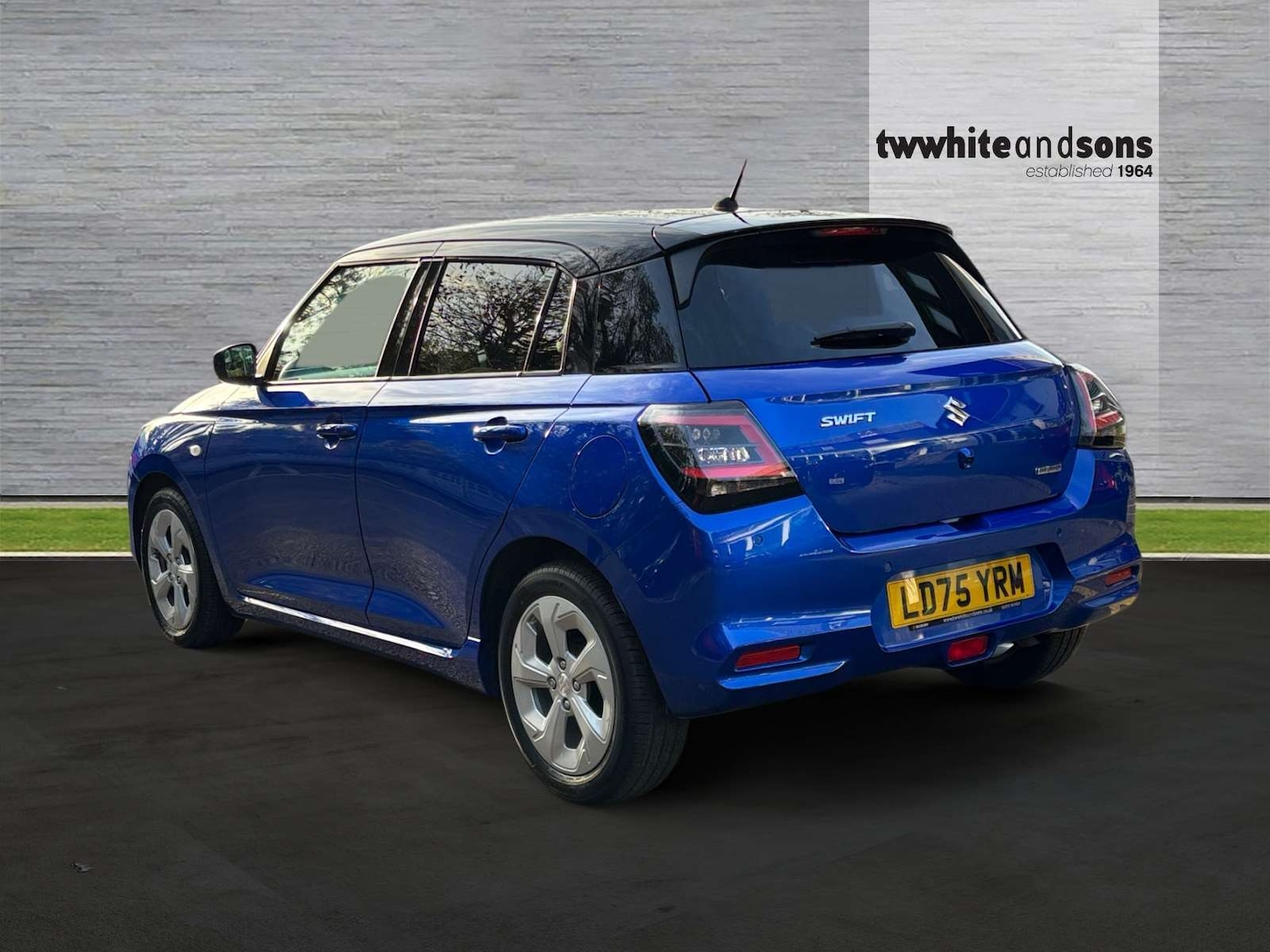 Used Suzuki Swift 2025 for sale - 76571337: Photo 5