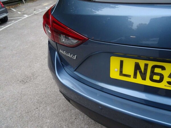 Used Mazda Mazda3 2015 for sale - 76241537: Photo 12
