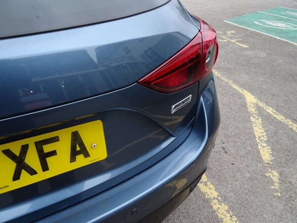 Used Mazda Mazda3 2015 for sale - 76241537: Photo 13