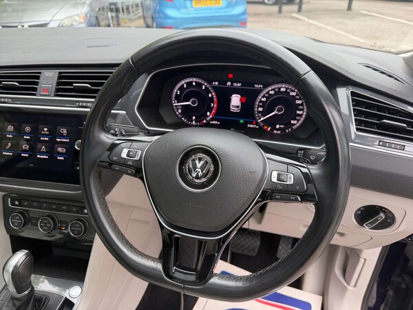 Used Volkswagen Tiguan 2017 for sale - 76241533: Photo 17