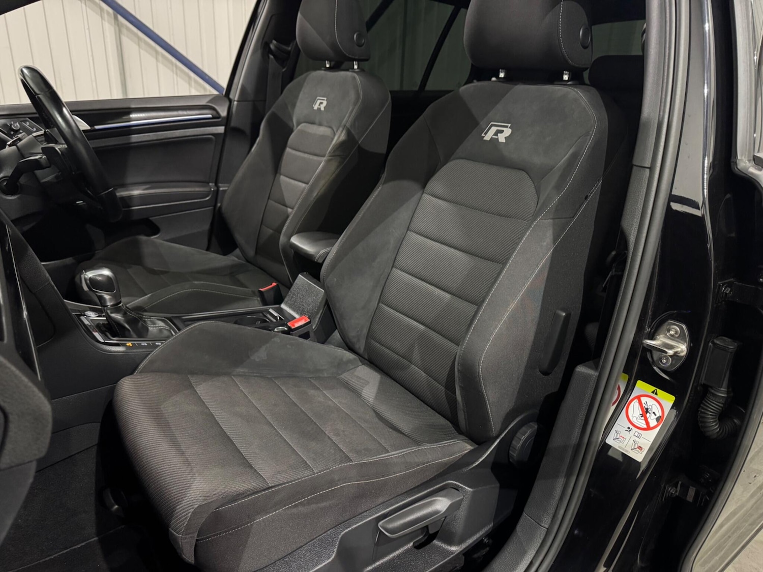 Used Volkswagen Golf 2019 for sale - 77942350: Photo 13