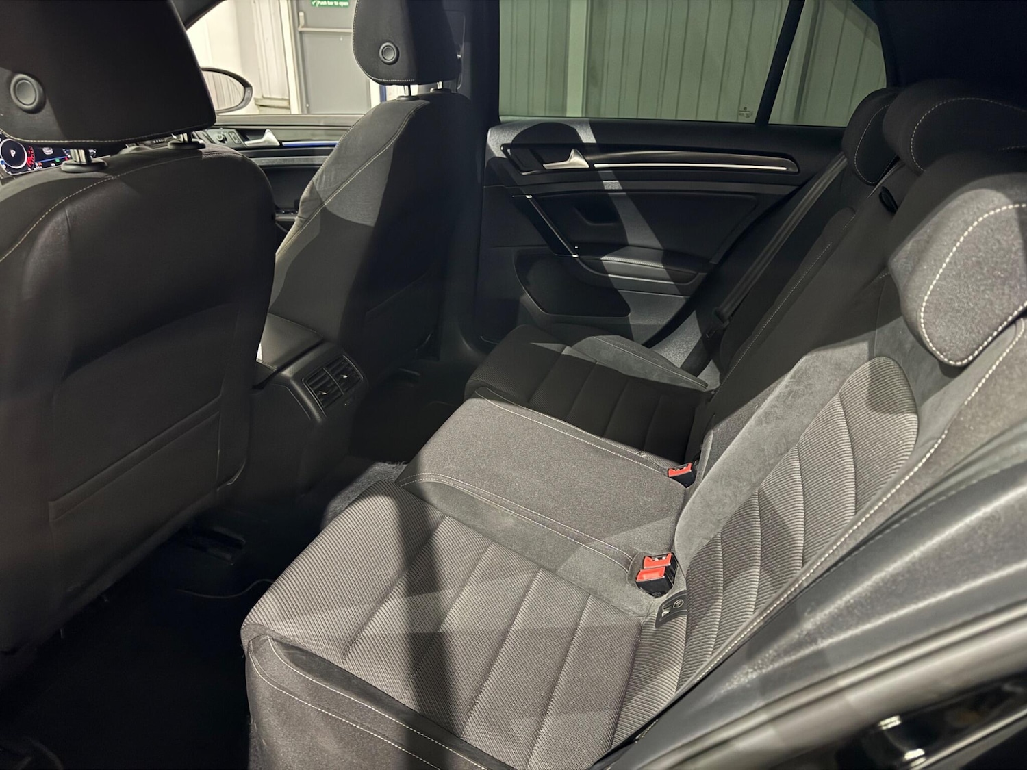 Used Volkswagen Golf 2019 for sale - 77942350: Photo 16