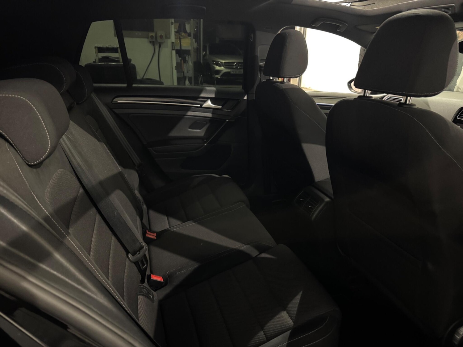 Used Volkswagen Golf 2019 for sale - 77942350: Photo 18