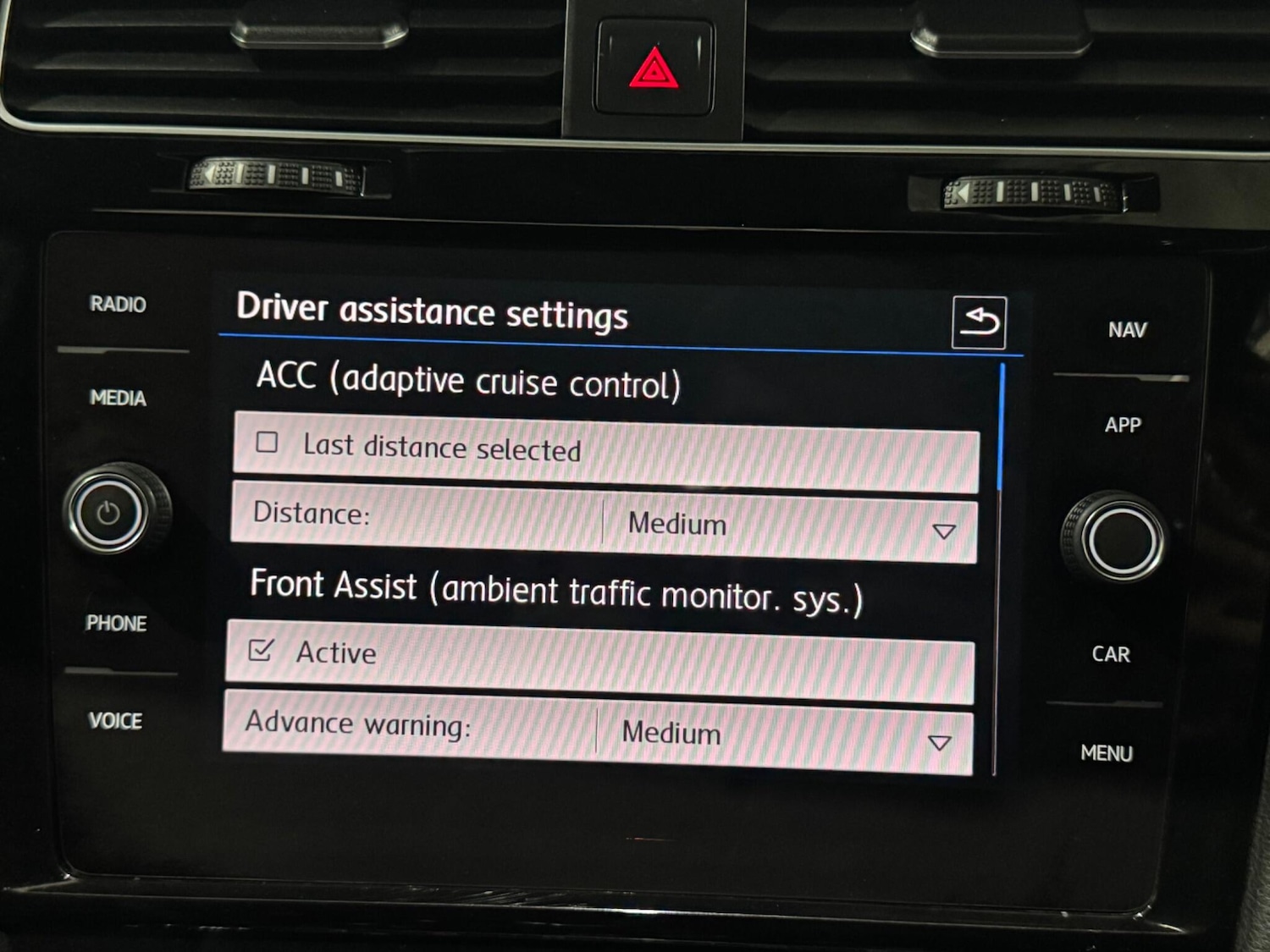 Used Volkswagen Golf 2019 for sale - 77942350: Photo 23