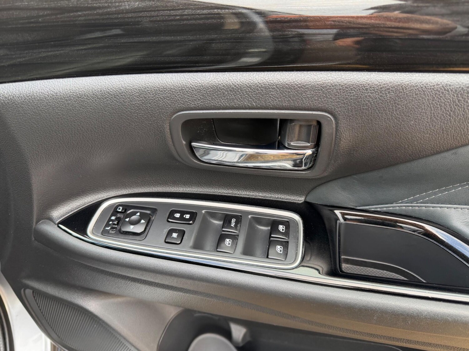 Used Mitsubishi Outlander 2017 for sale - 78002019: Photo 23