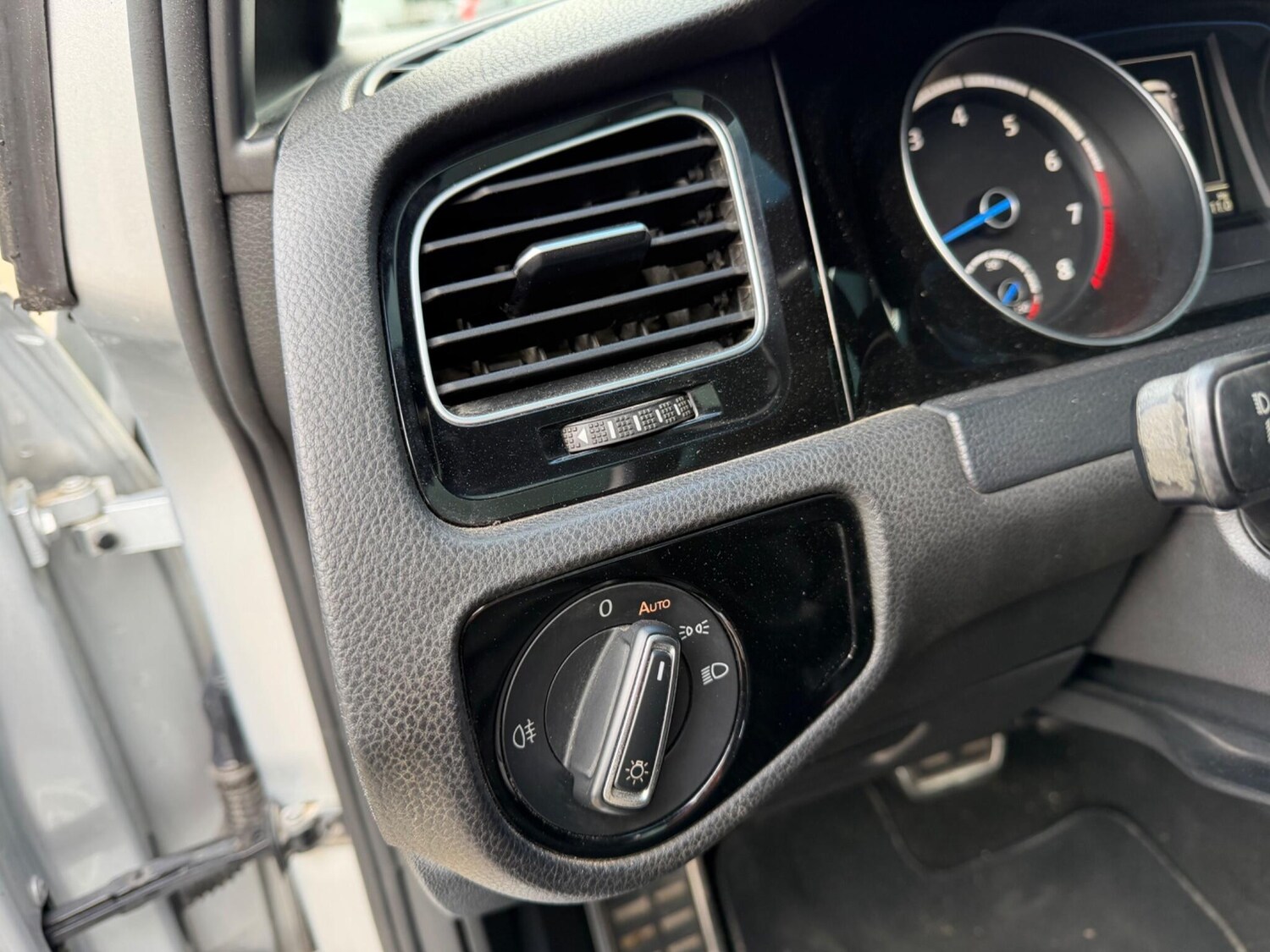 Used Volkswagen Golf for sale - 78144171: Photo 8