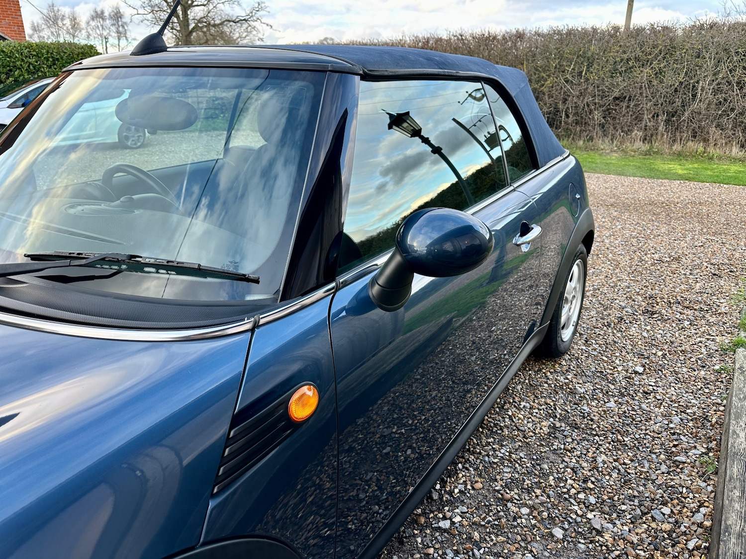 Used MINI Convertible 2009 for sale - 77733587: Photo 11