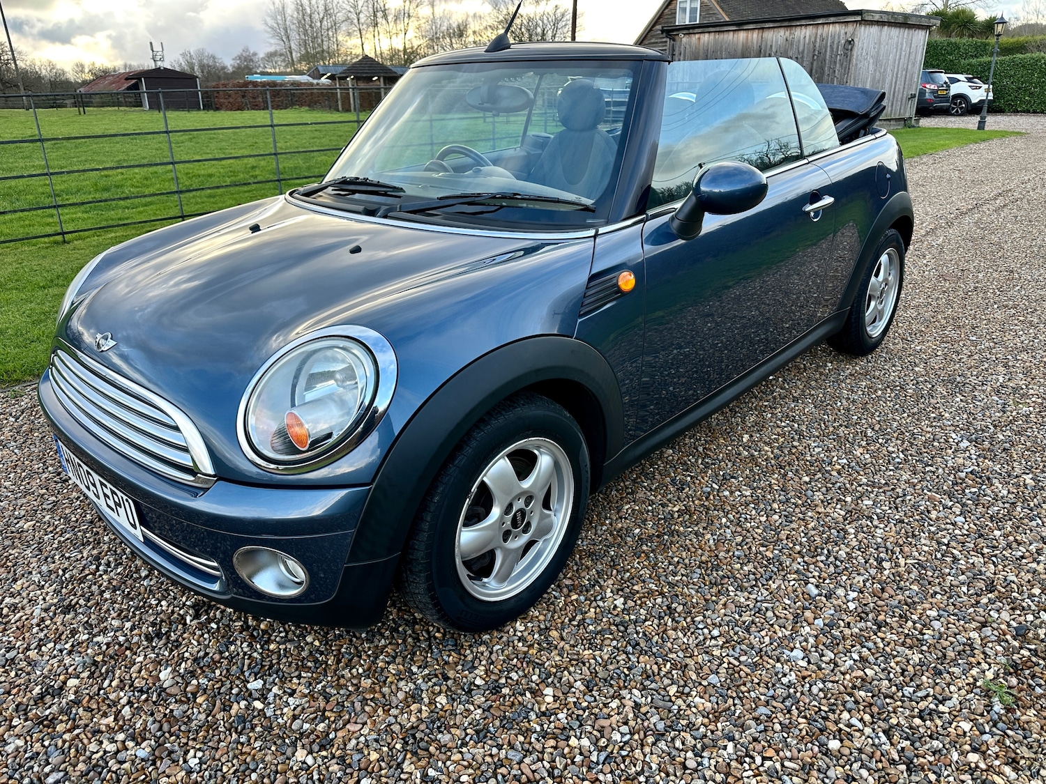 Used MINI Convertible 2009 for sale - 77733587: Photo 20