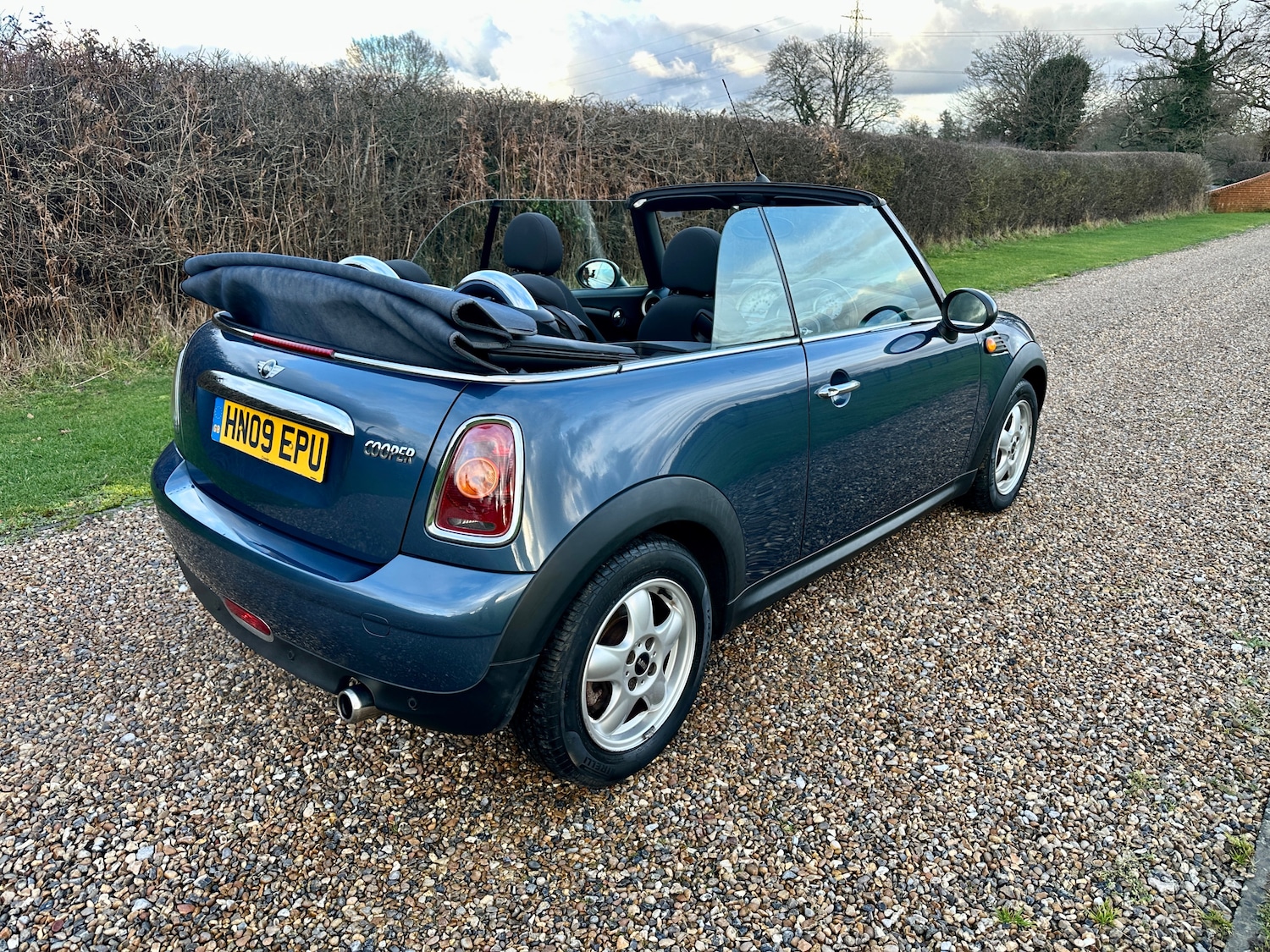 Used MINI Convertible 2009 for sale - 77733587: Photo 22
