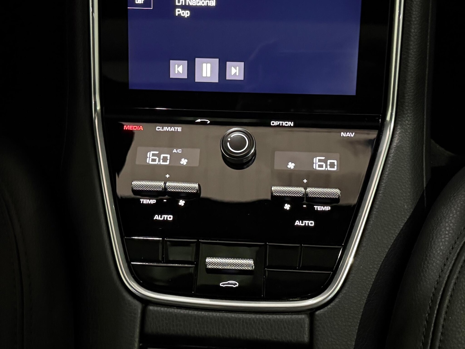 Used Porsche Panamera for sale - 77942320: Photo 18