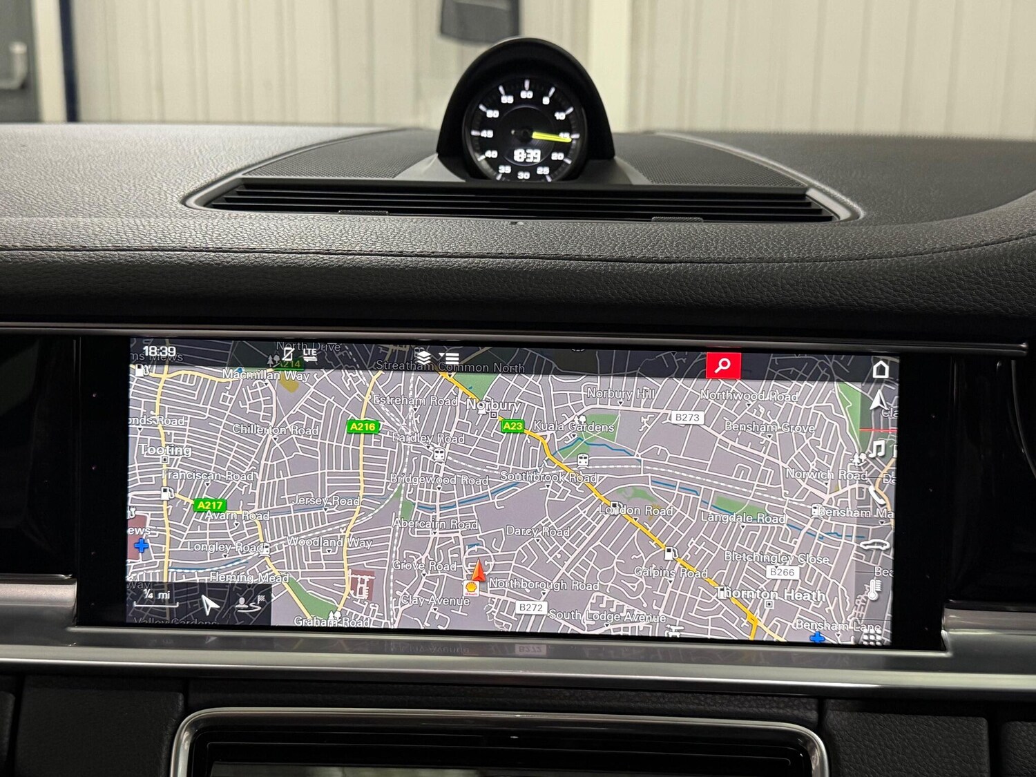 Used Porsche Panamera for sale - 77942320: Photo 24