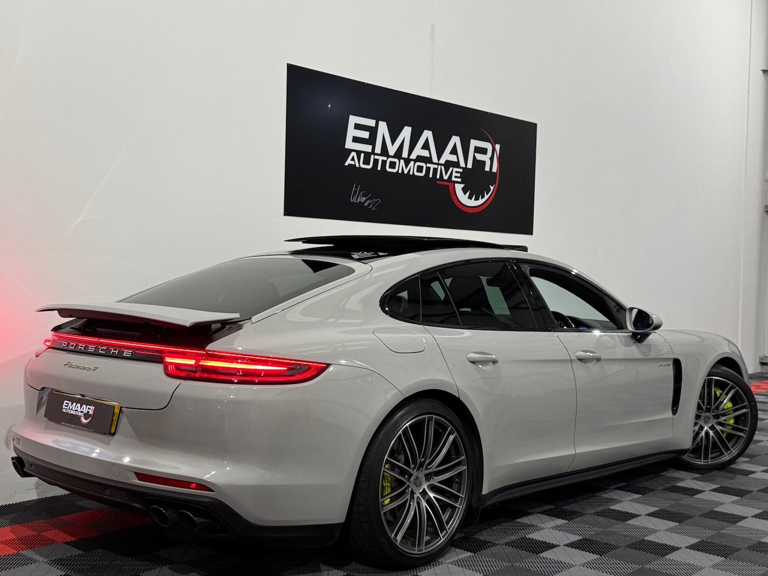 Used Porsche Panamera for sale - 77942320: Photo 6