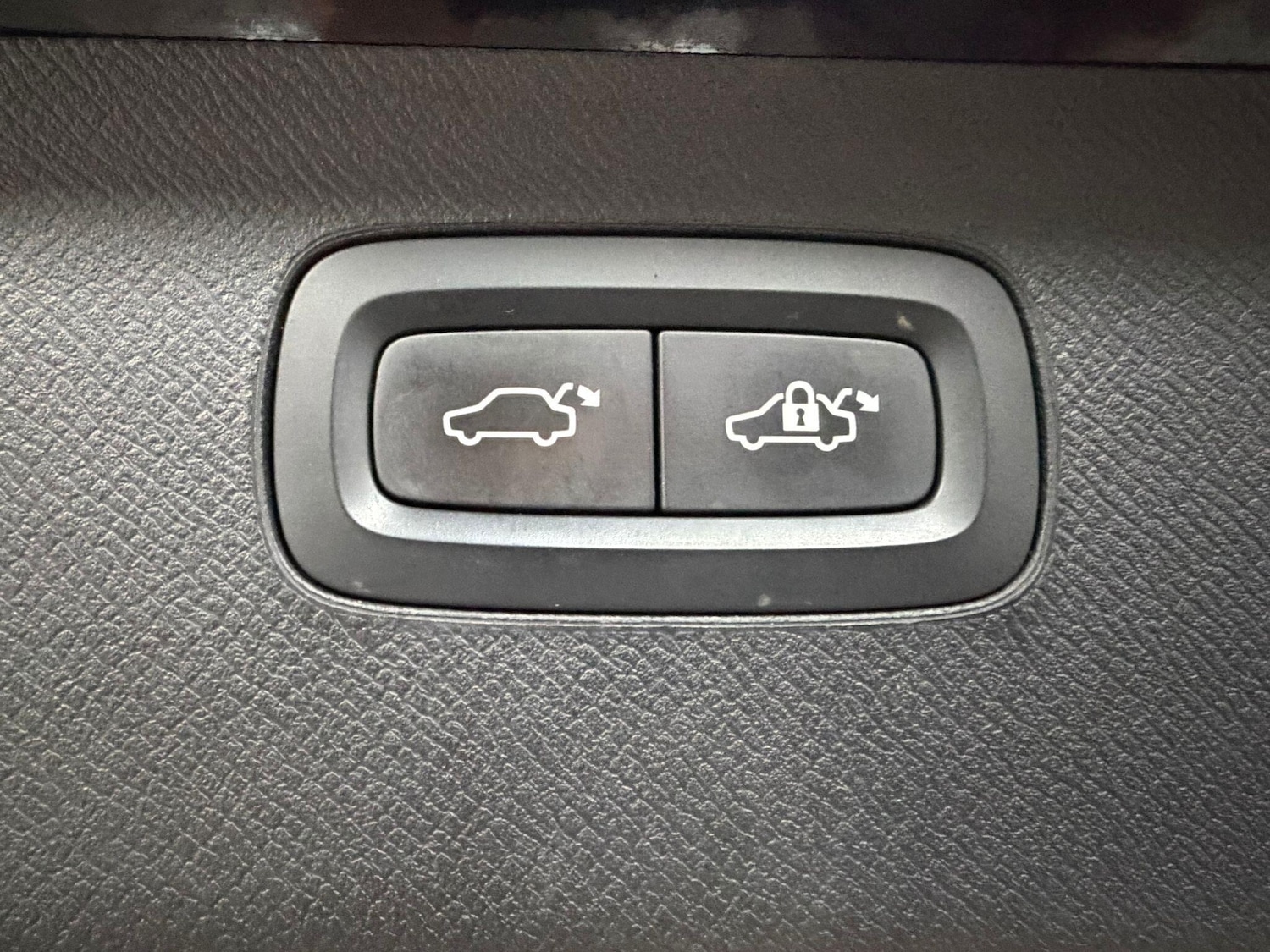 Used Volvo XC90 2018 for sale - 77762493: Photo 10