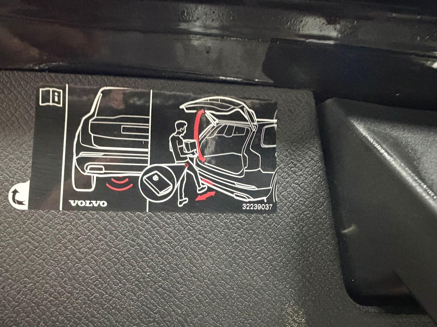 Used Volvo XC90 2018 for sale - 77762493: Photo 9