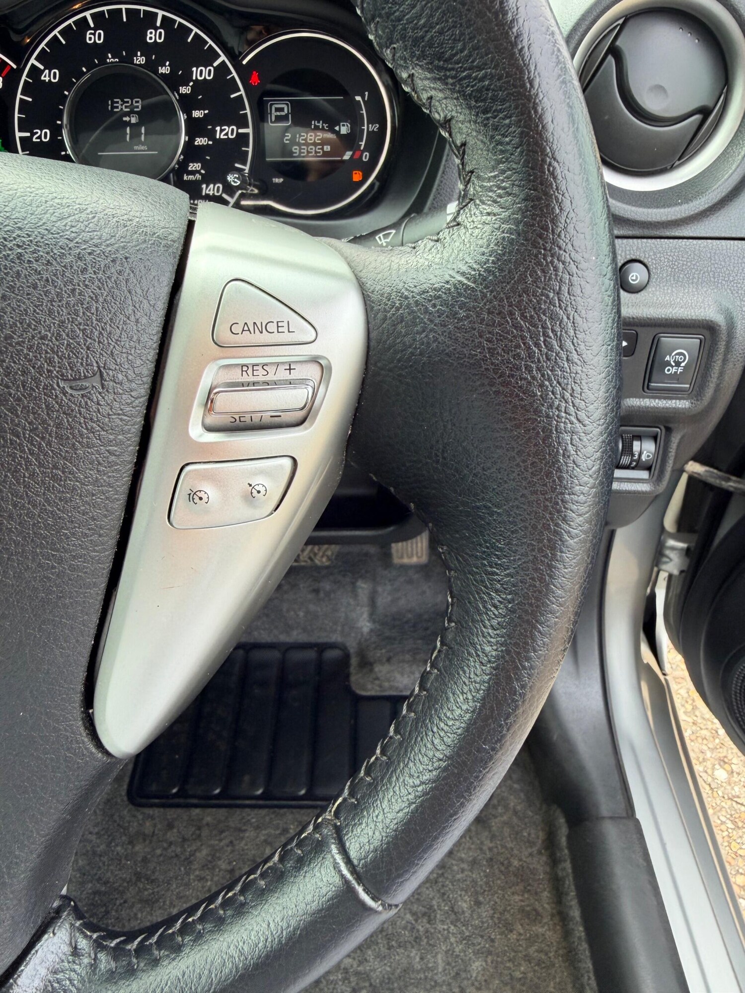 Used Nissan Note 2015 for sale - 78002040: Photo 11