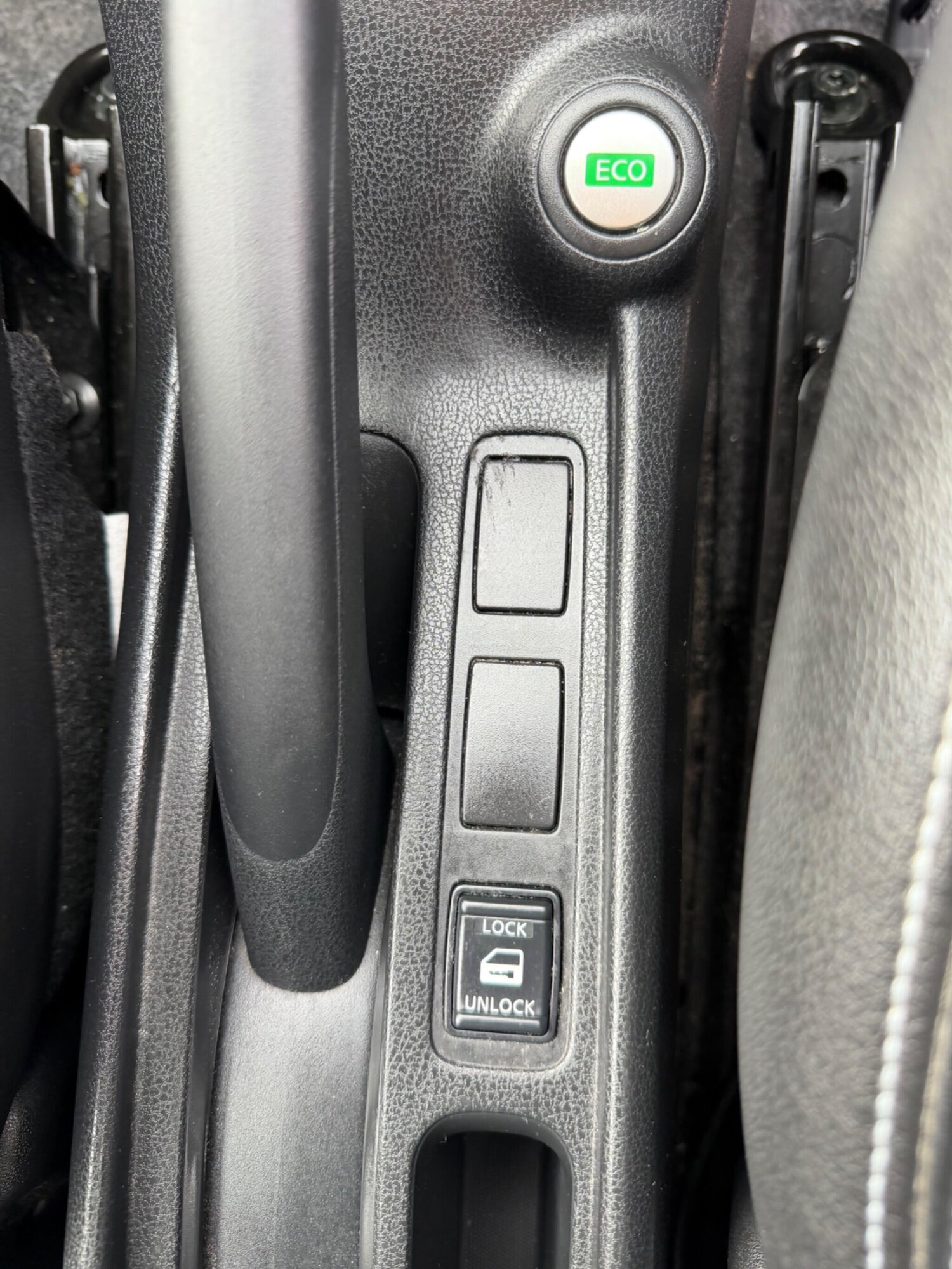 Used Nissan Note 2015 for sale - 78002040: Photo 16