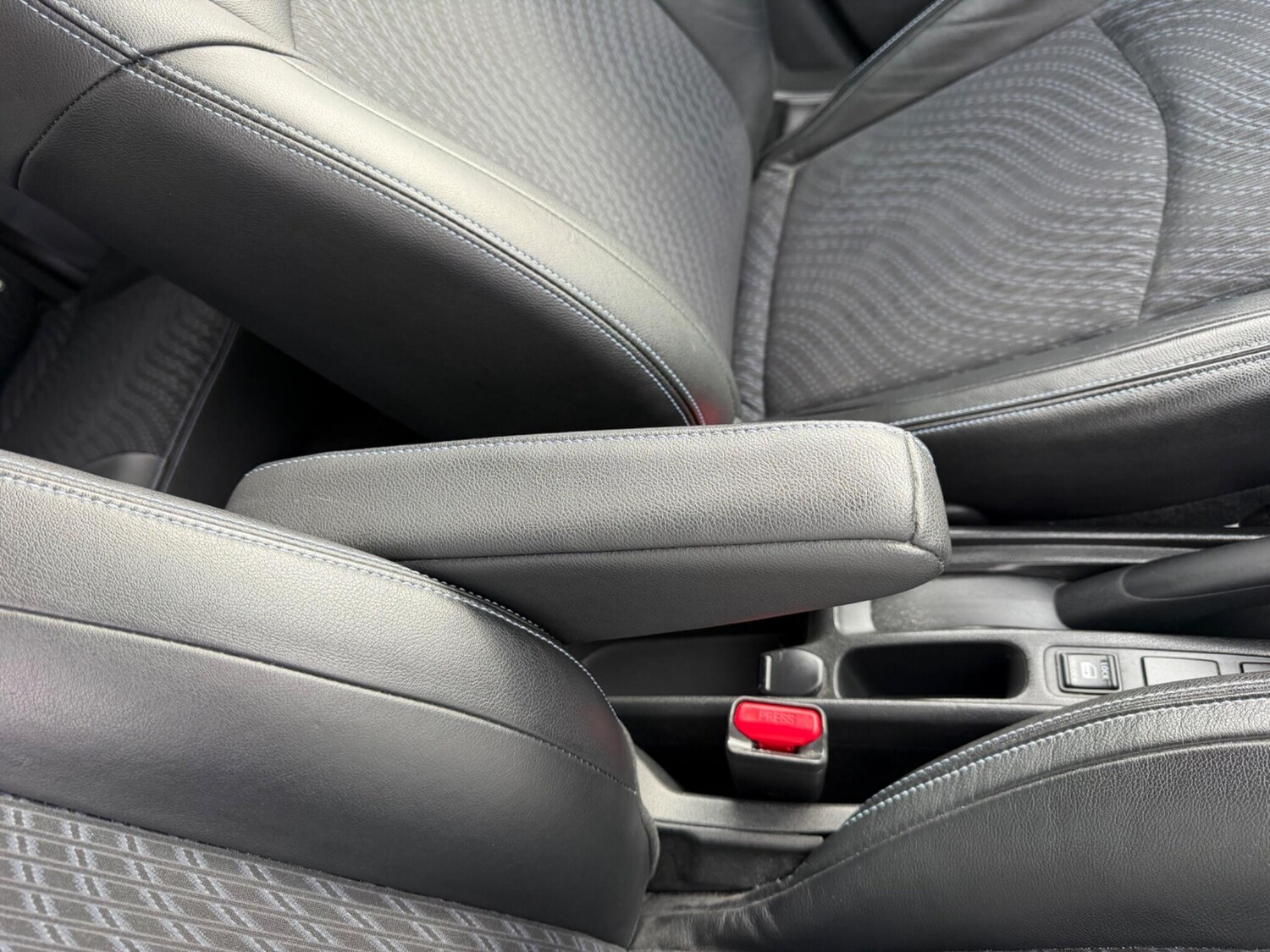 Used Nissan Note 2015 for sale - 78002040: Photo 17