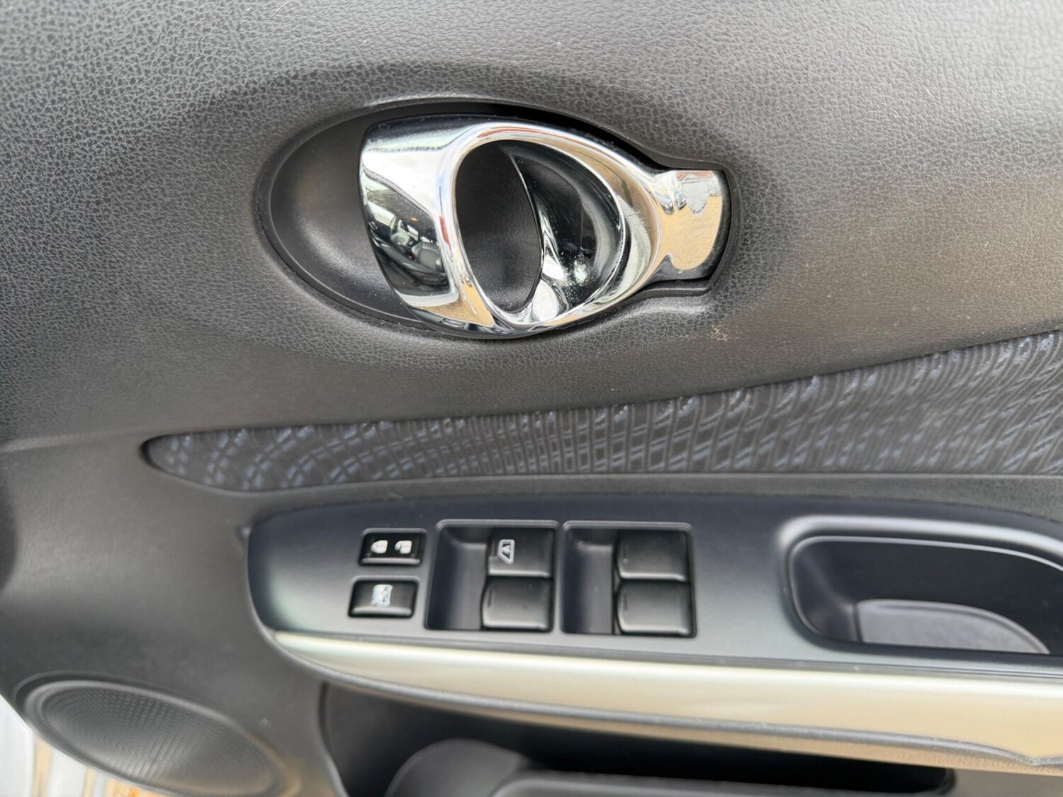 Used Nissan Note 2015 for sale - 78002040: Photo 7