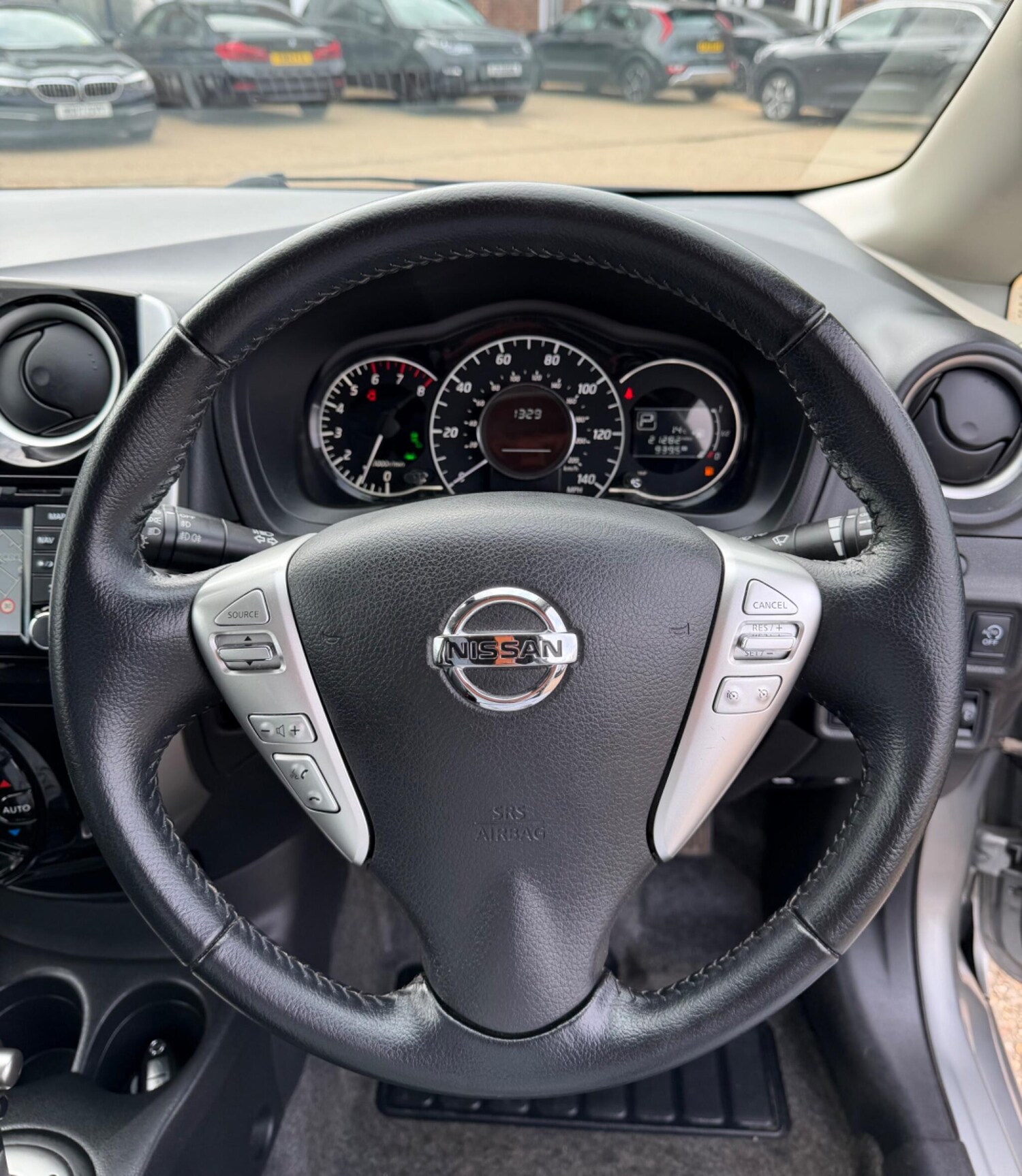 Used Nissan Note 2015 for sale - 78002040: Photo 9