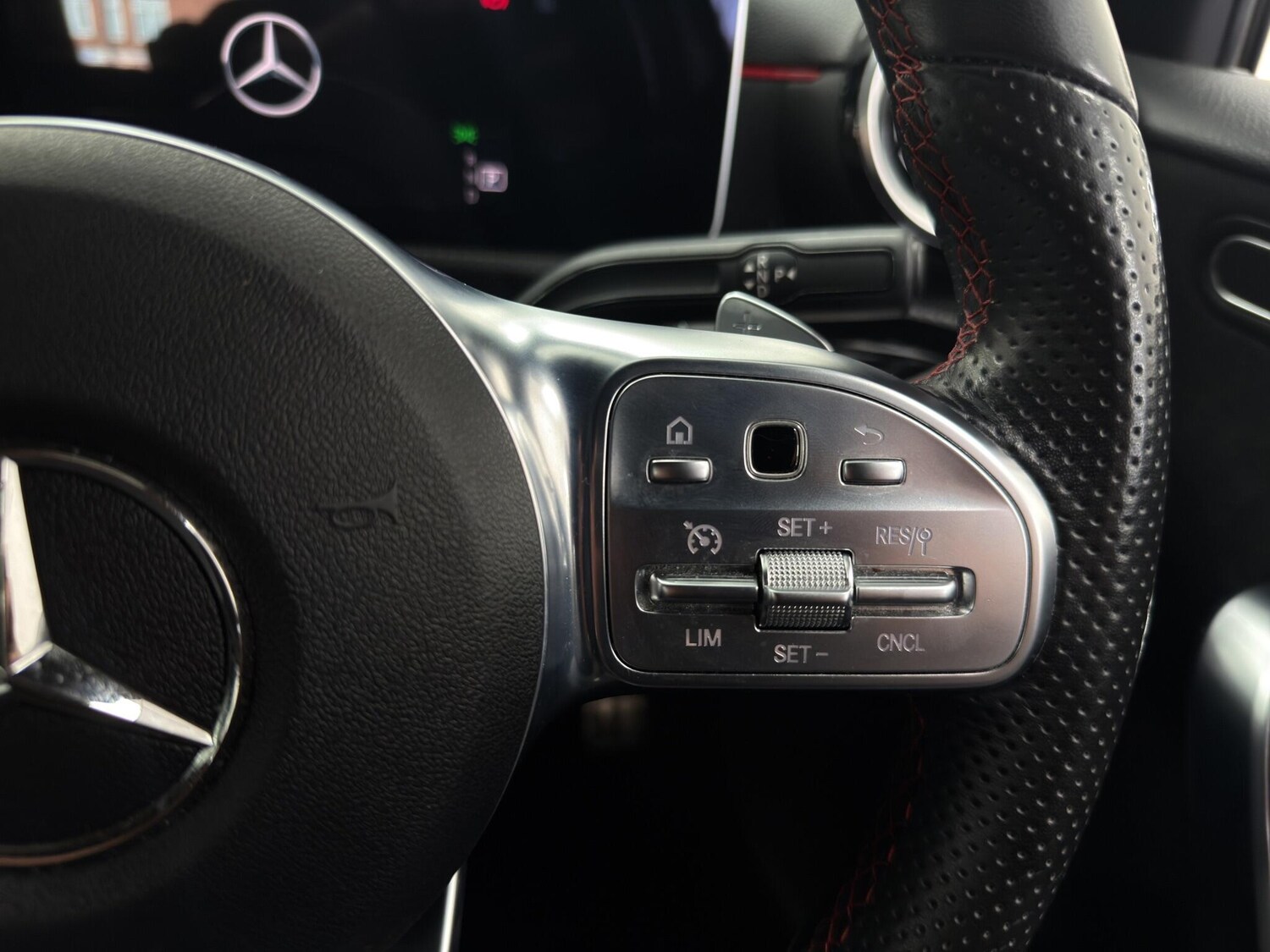 Used Mercedes-Benz A-Class 2019 for sale - 77966331: Photo 12