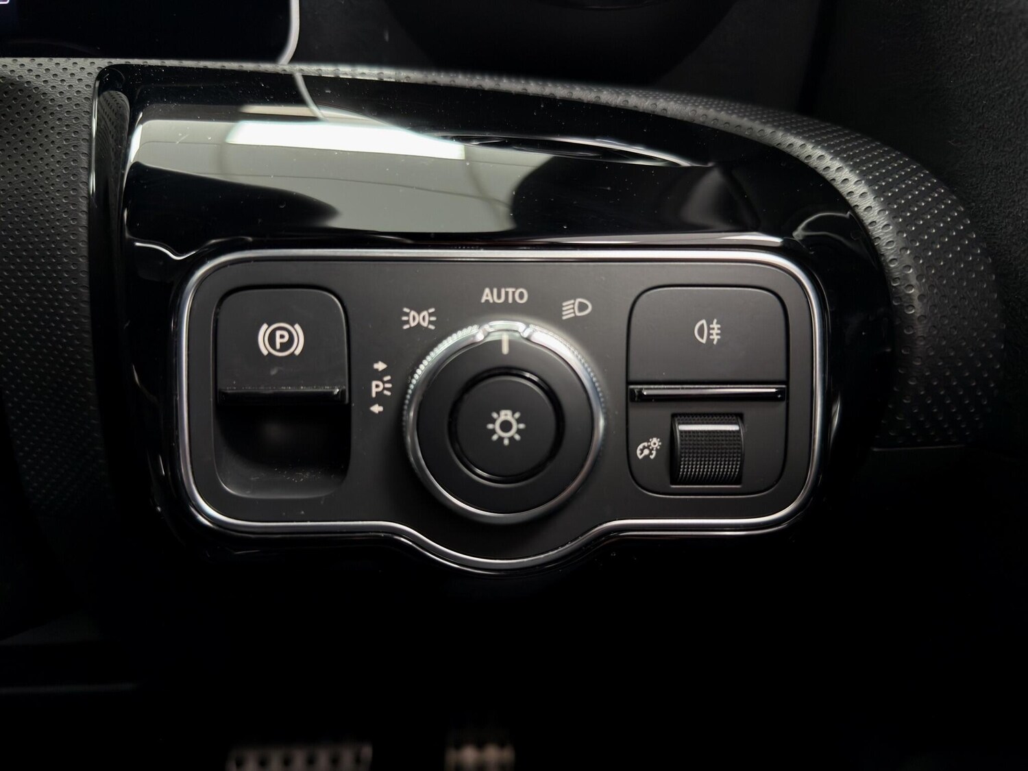 Used Mercedes-Benz A-Class 2019 for sale - 77966331: Photo 19