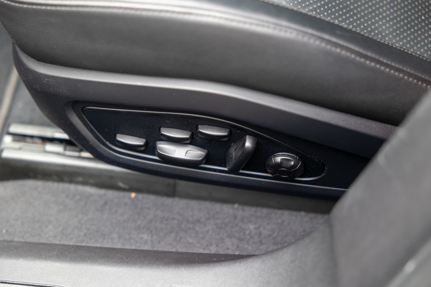 Used Porsche Taycan 2020 for sale - 78163038: Photo 13