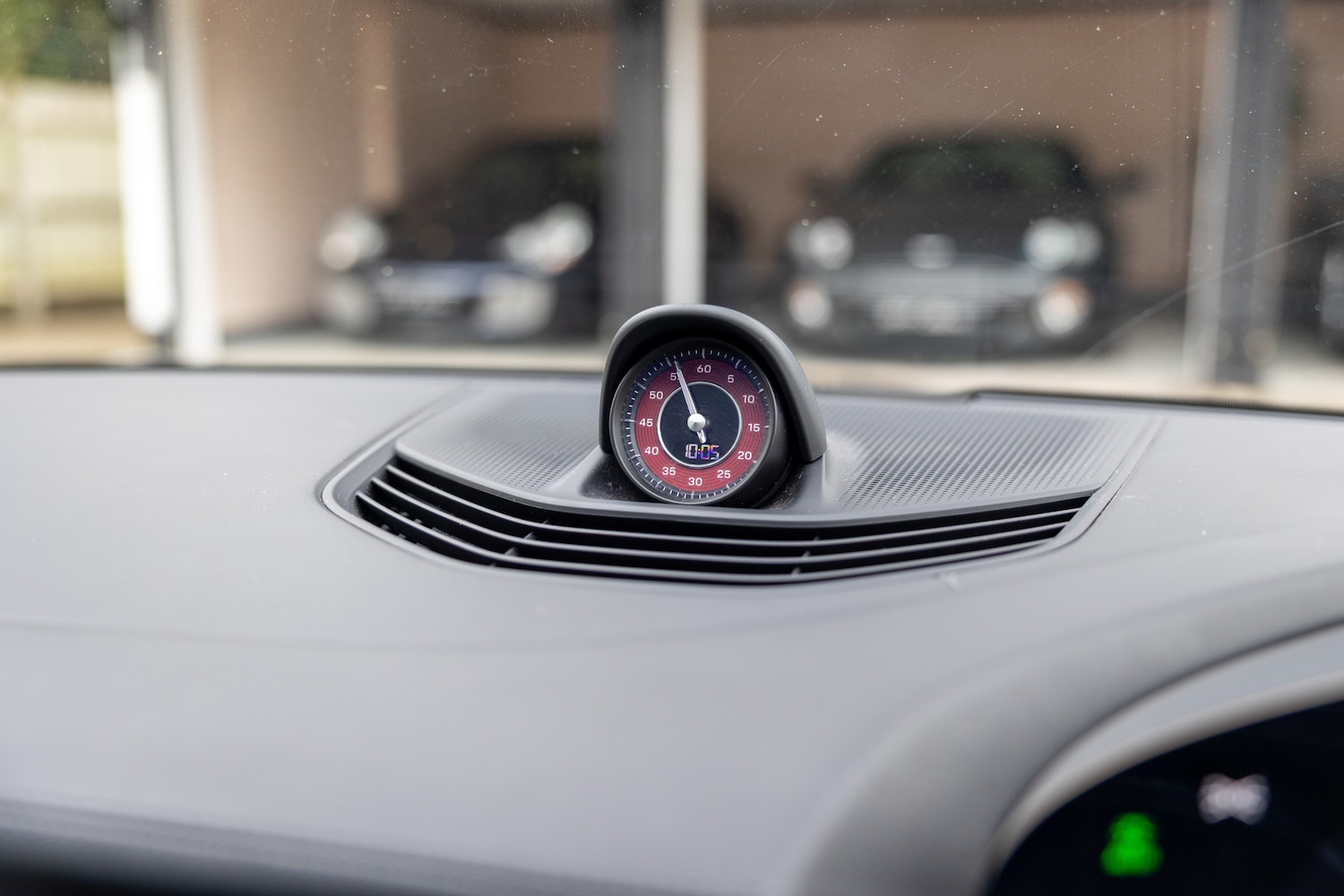 Used Porsche Taycan 2020 for sale - 78163038: Photo 25