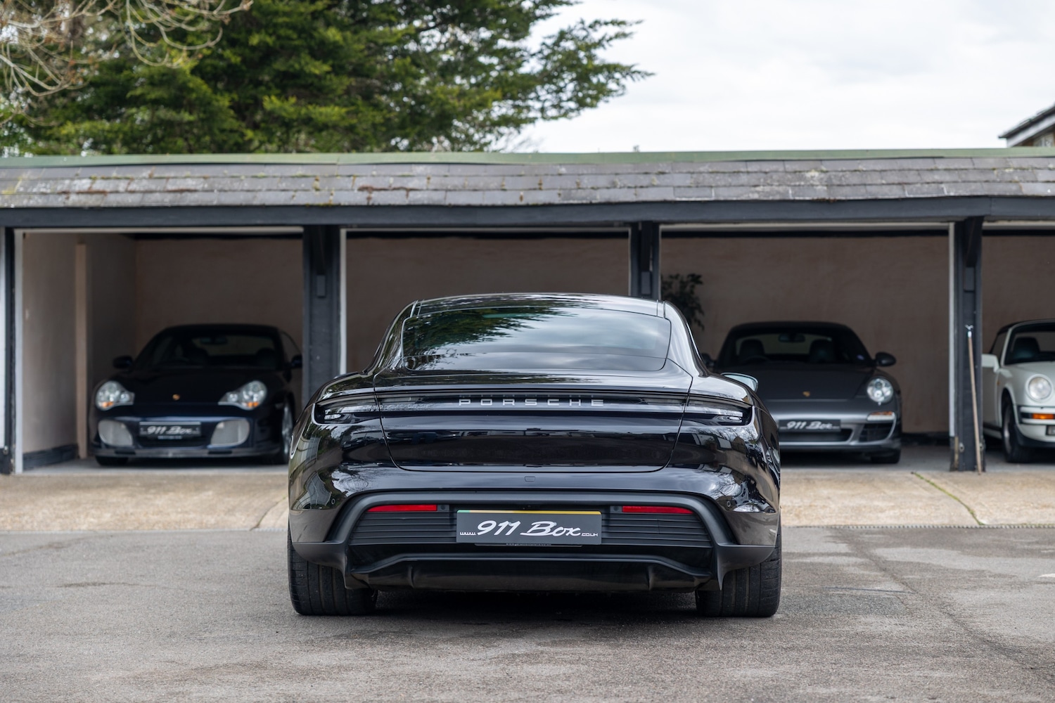 Used Porsche Taycan 2020 for sale - 78163038: Photo 3