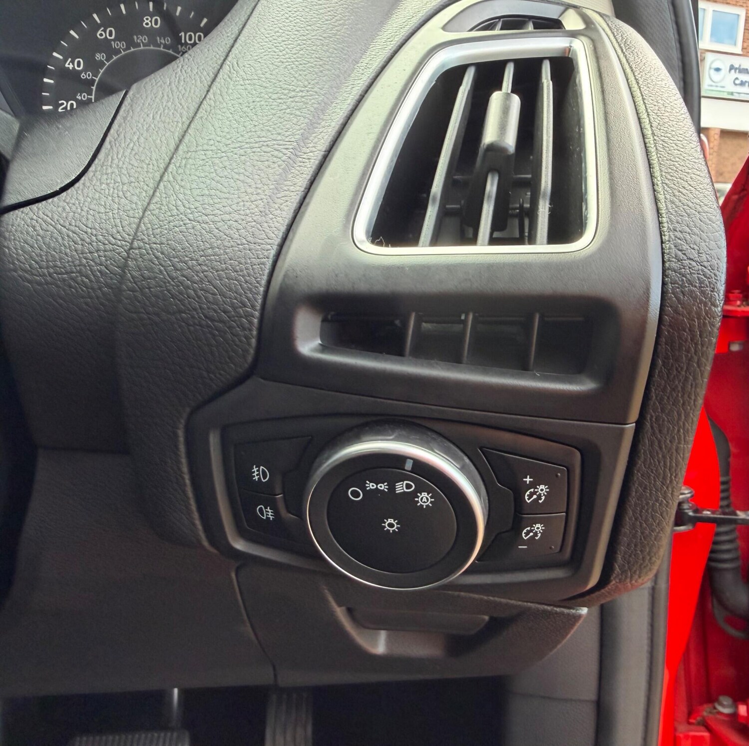 Used Ford Focus 2017 for sale - 78002020: Photo 8