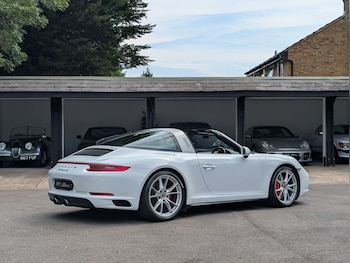 Used Porsche 911 2018 for sale - 79156196: Photo