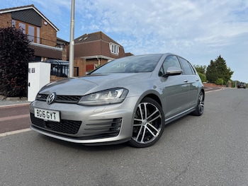 Used Volkswagen Golf 2016 for sale - 78760803: Photo