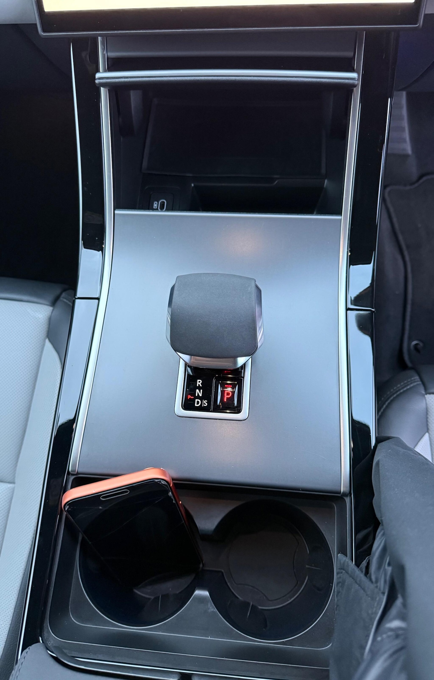 Used Land Rover Range Rover Velar 2023 for sale - 78001961: Photo 17