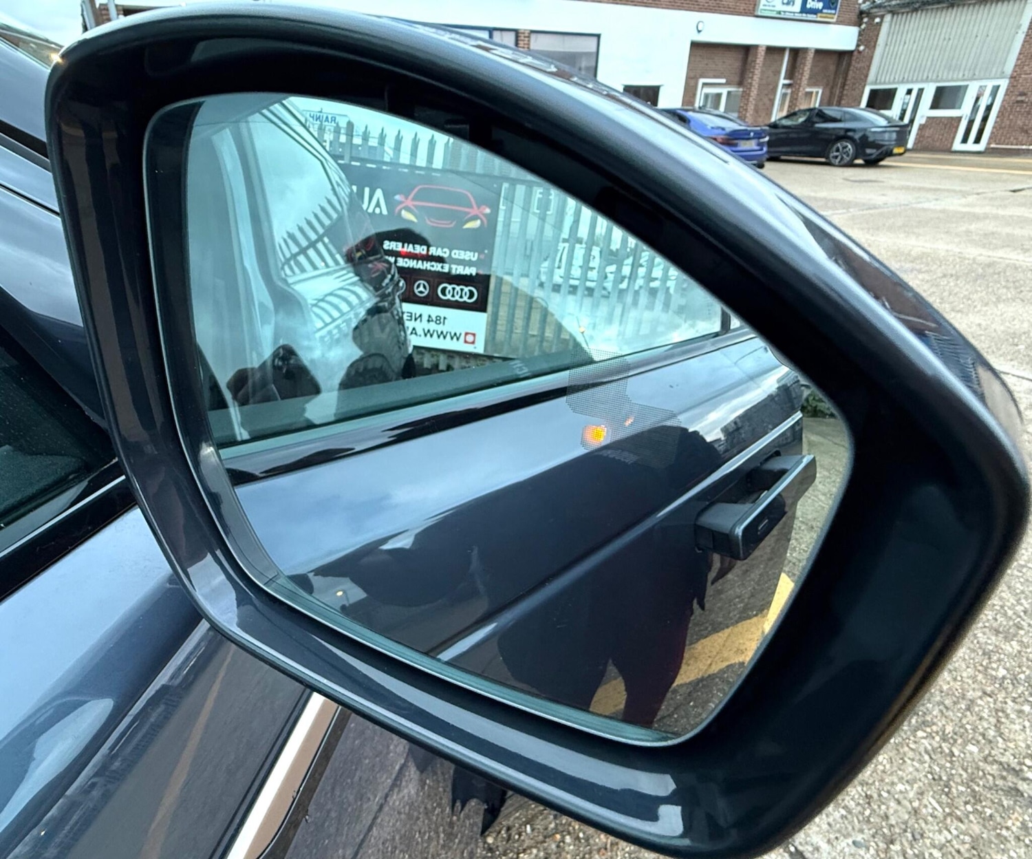 Used Land Rover Range Rover Velar 2023 for sale - 78001961: Photo 23