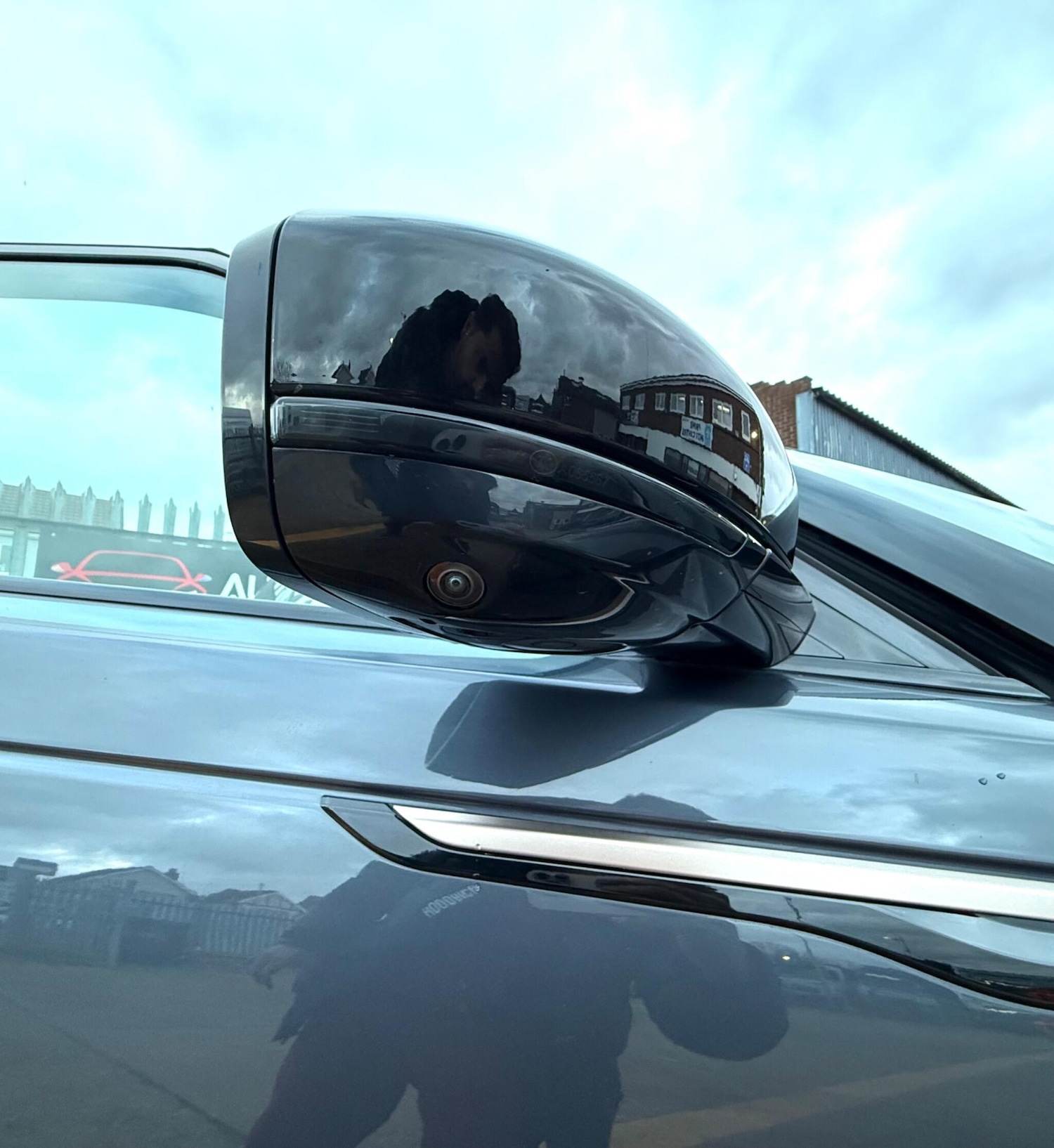 Used Land Rover Range Rover Velar 2023 for sale - 78001961: Photo 24