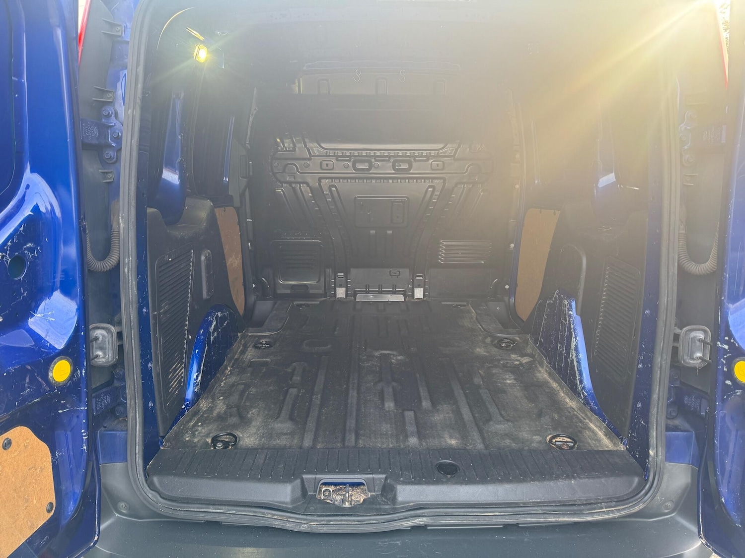 Used Ford Transit Connect 2016 for sale - 77966532: Photo 10