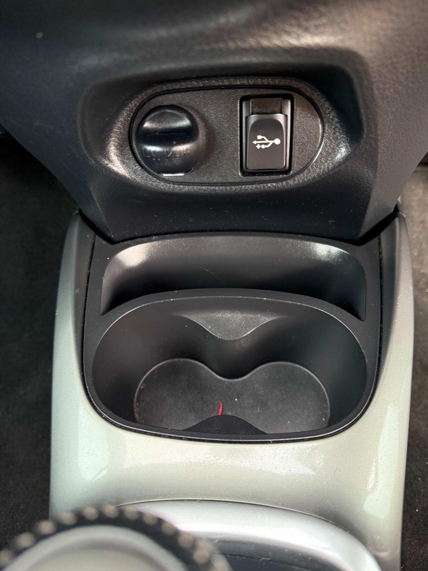 Used Toyota Yaris 2014 for sale - 78001956: Photo 12