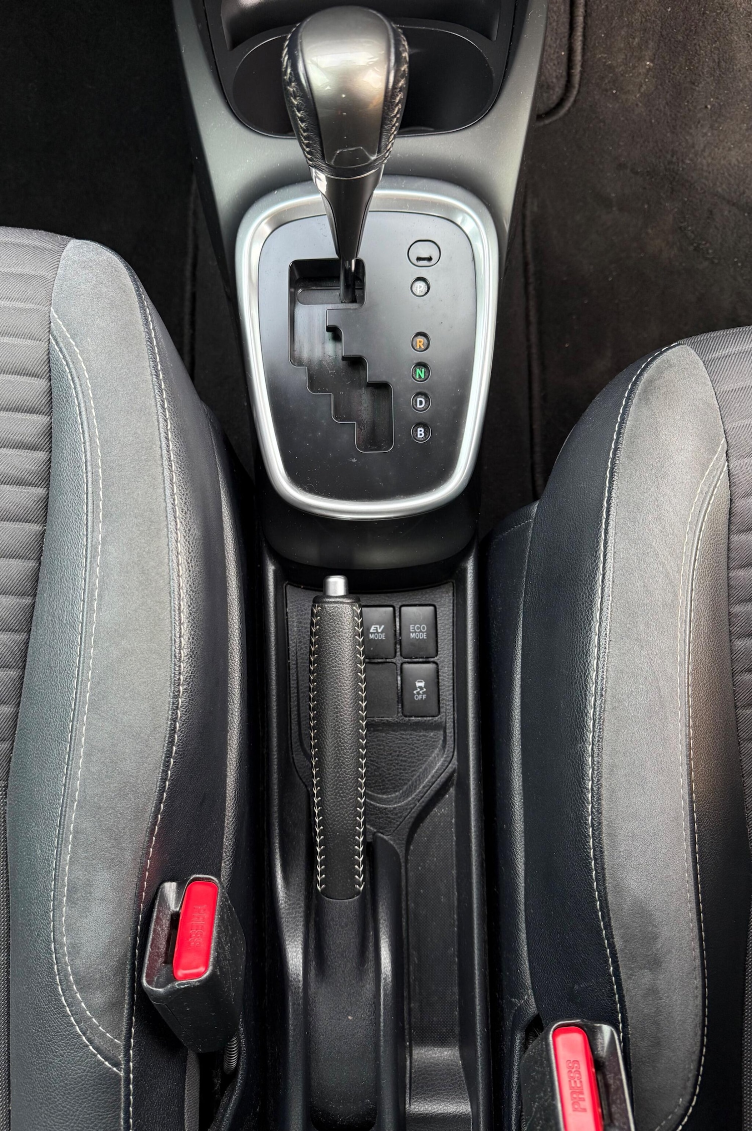 Used Toyota Yaris 2014 for sale - 78001956: Photo 16