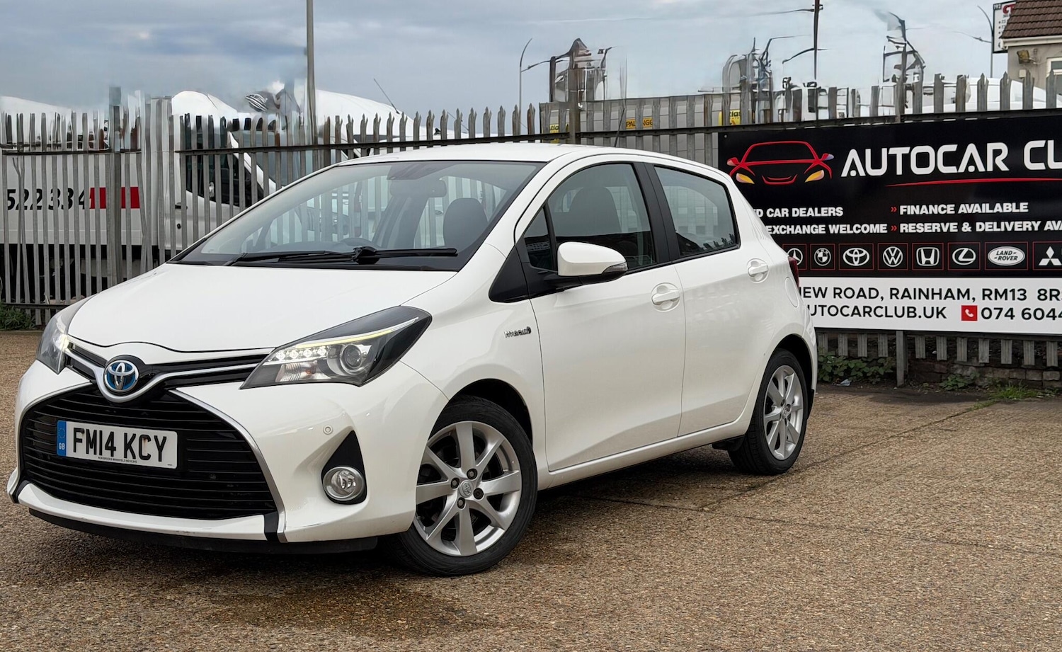 Used Toyota Yaris 2014 for sale - 78001956: Photo 18
