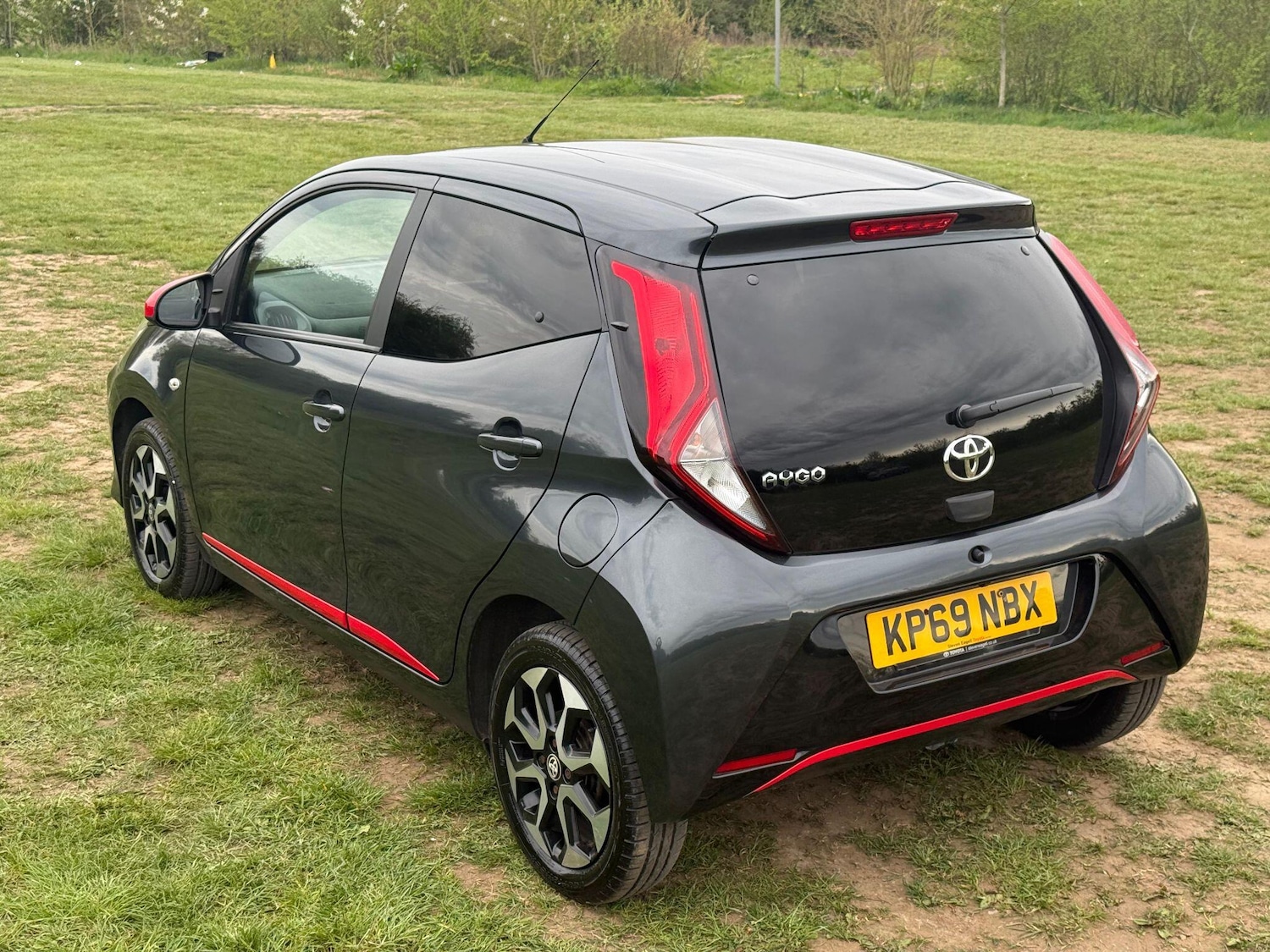 Used Toyota AYGO 2019 for sale - 78182676: Photo 8
