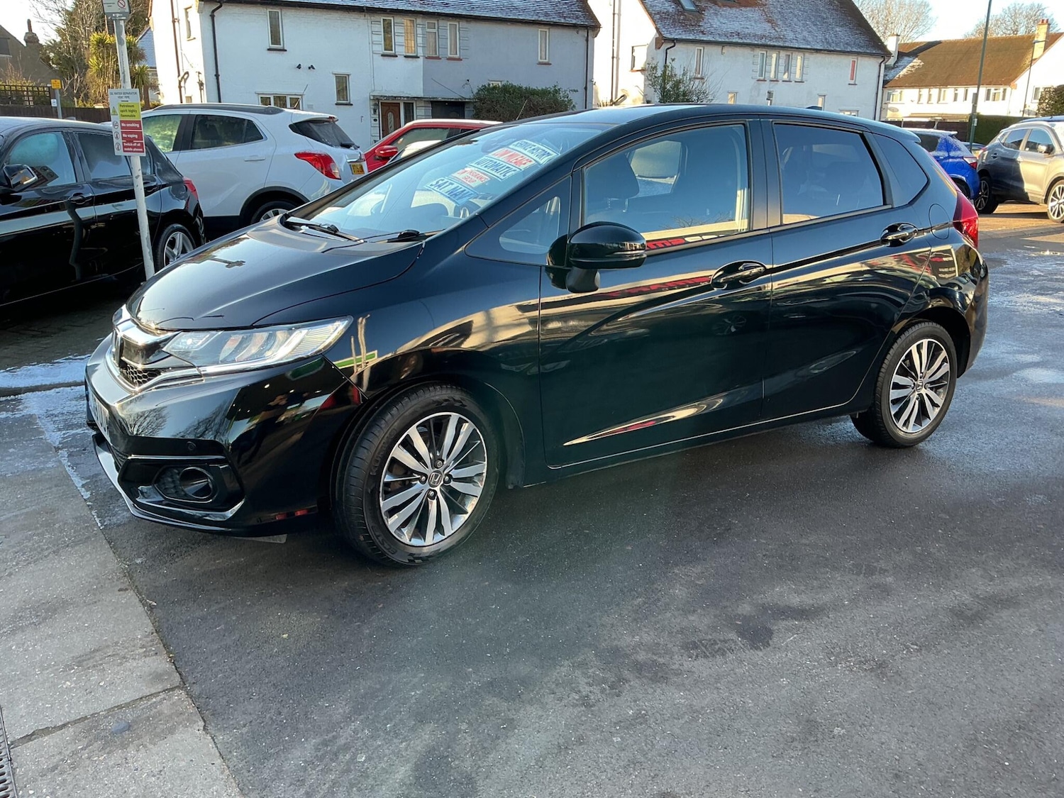 Used Honda Jazz 2020 for sale - 77927812: Photo 2