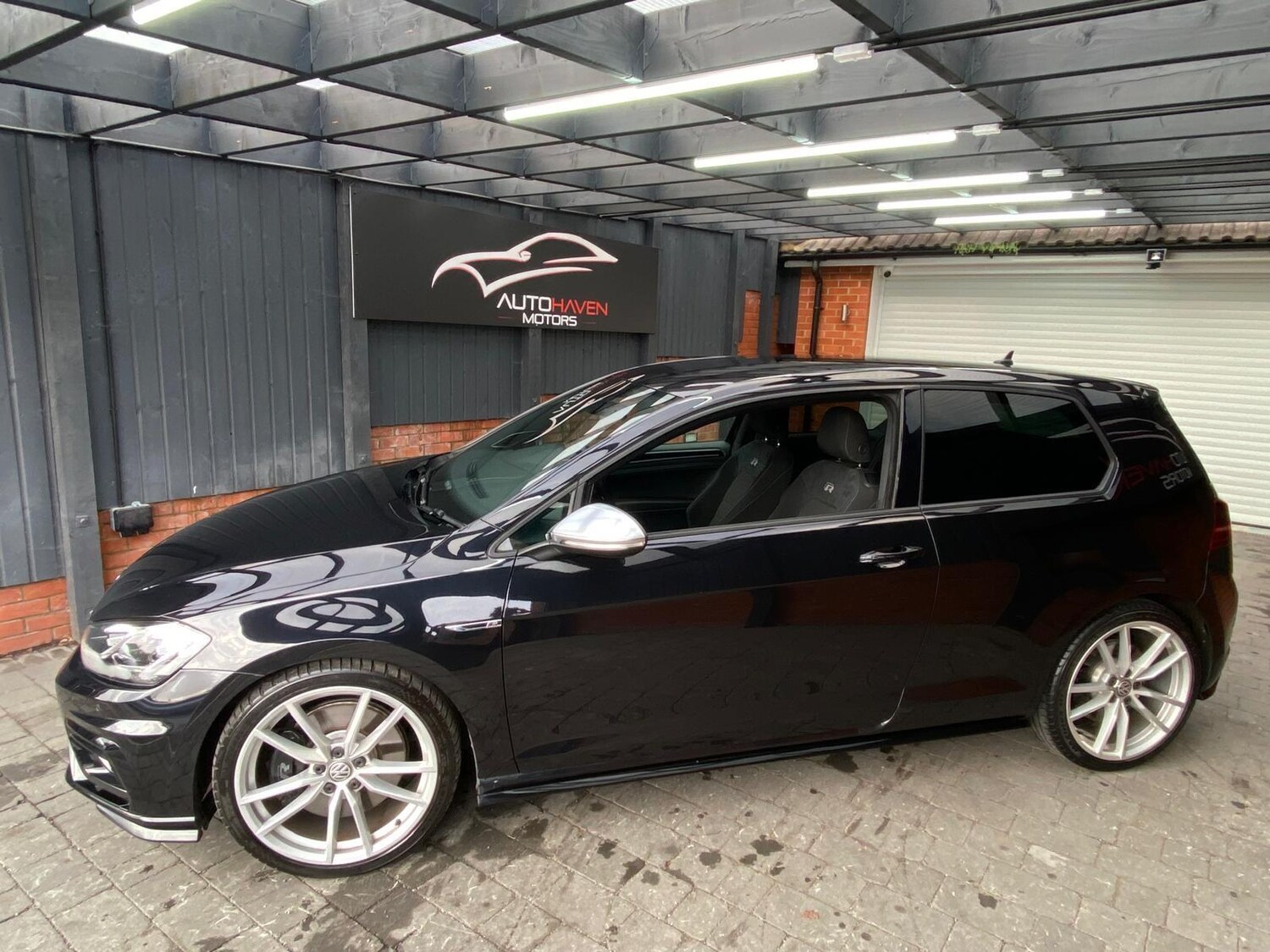 Used Volkswagen Golf 2018 for sale - 78002139: Photo 25