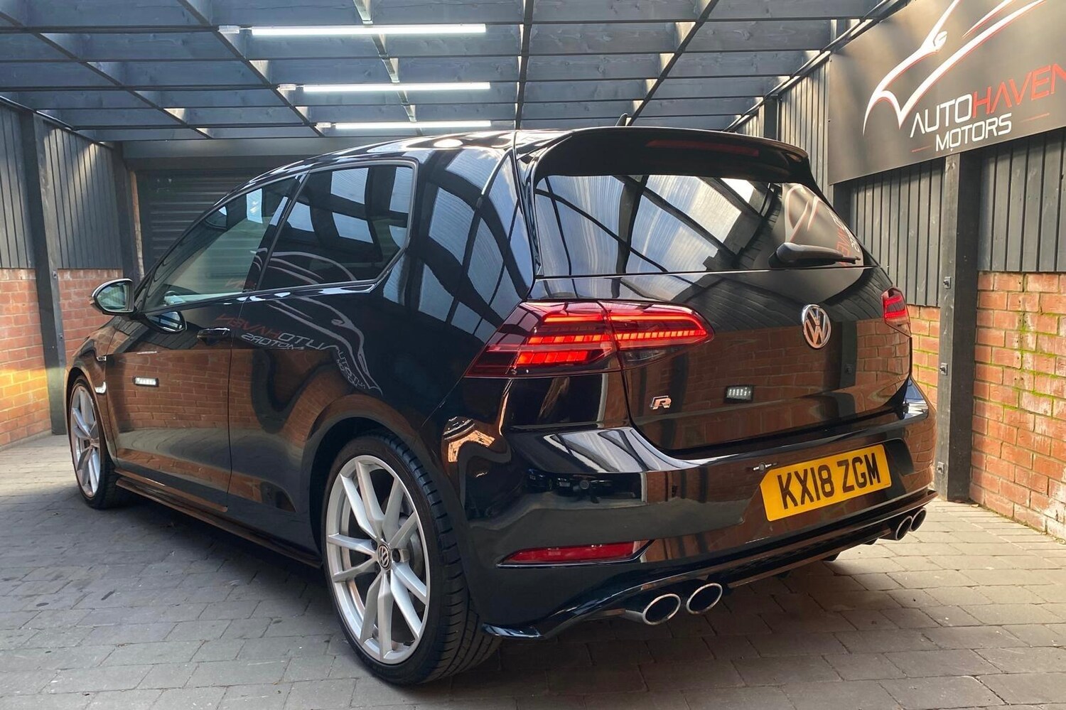 Used Volkswagen Golf 2018 for sale - 78002139: Photo 5