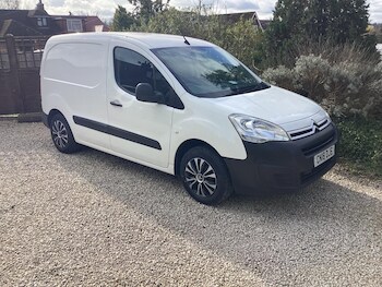 Used Citroen Berlingo 2018 for sale - 77879260: Photo