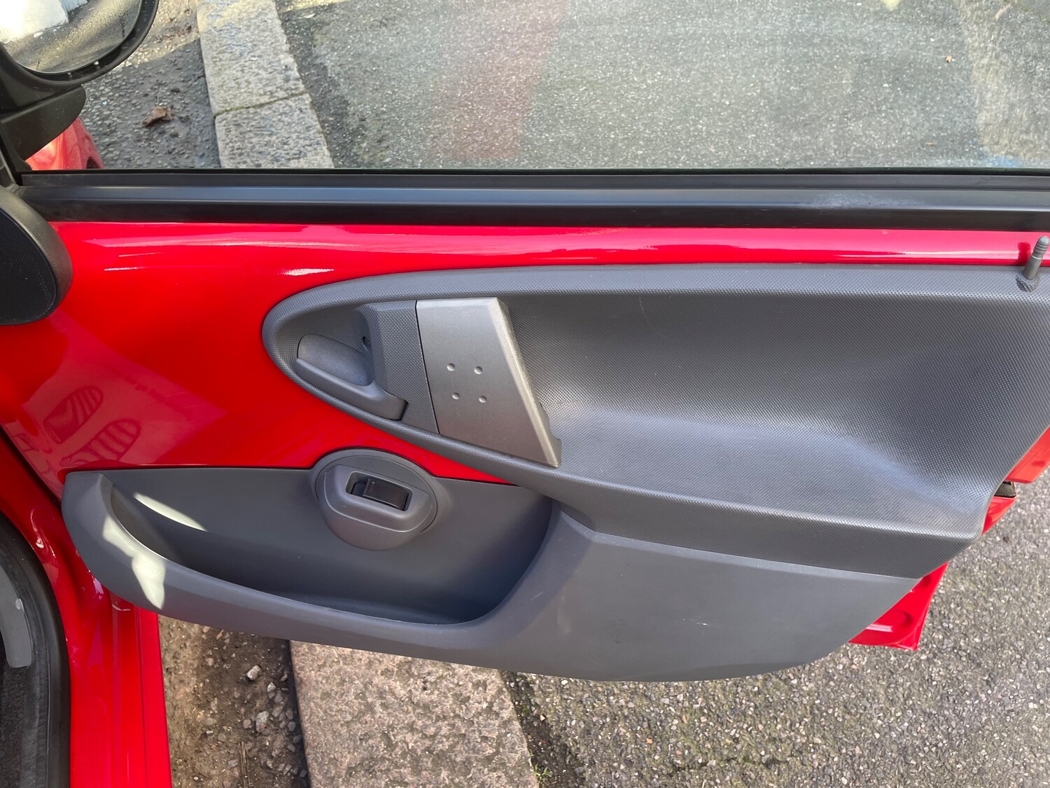 Used Peugeot 107 2010 for sale - 78009275: Photo 11