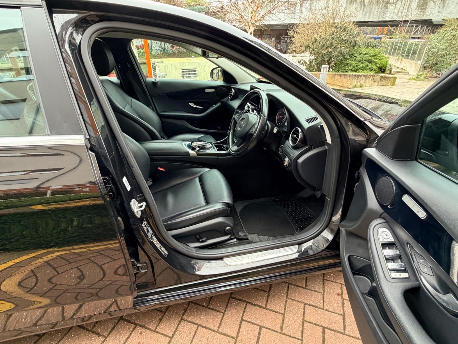 Used Mercedes-Benz C Class 2016 for sale - 78029259: Photo 15