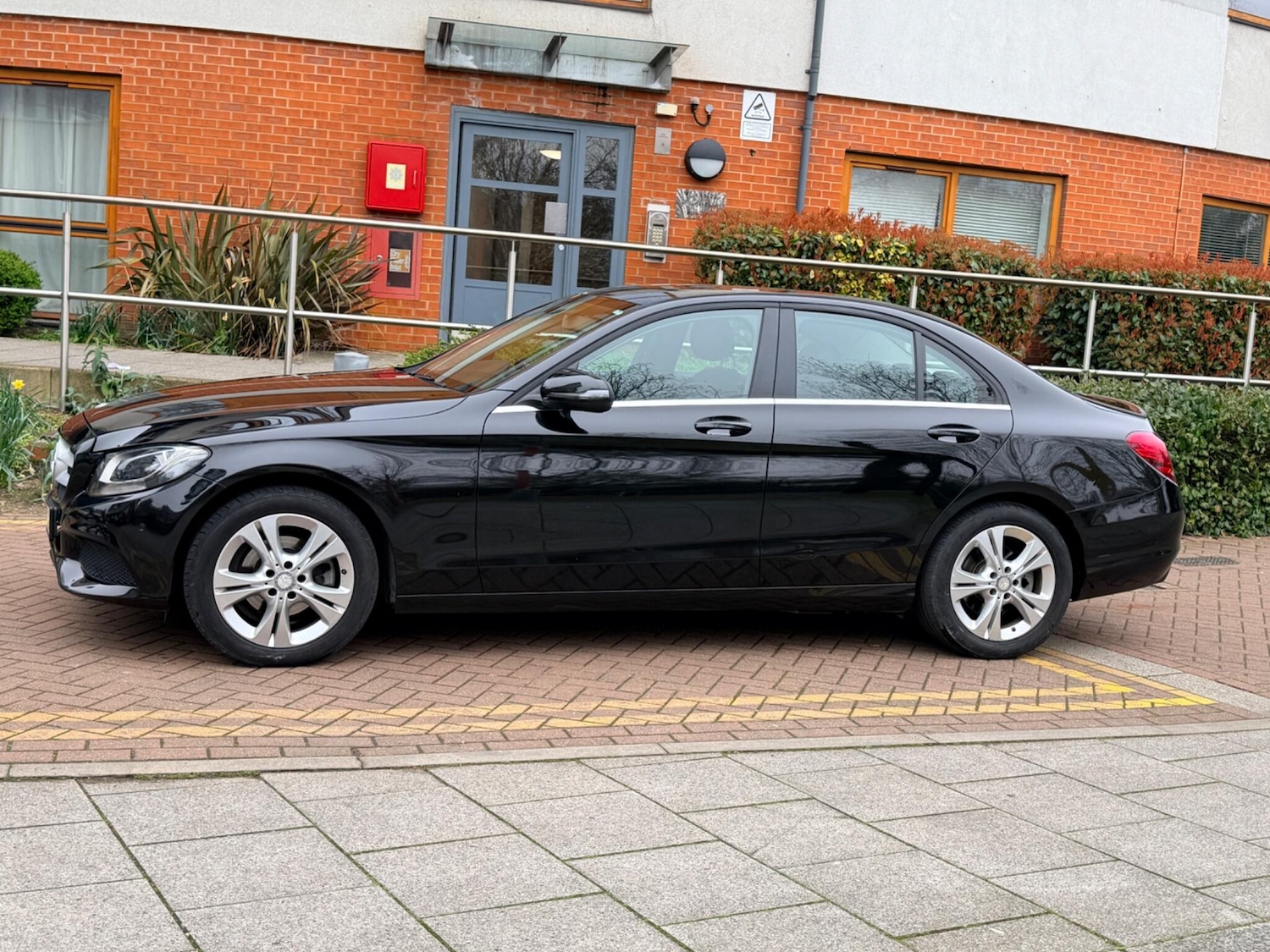 Used Mercedes-Benz C Class 2016 for sale - 78029259: Photo 7