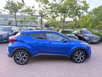 Used Toyota C-HR 2019 for sale - 79167846: Photo