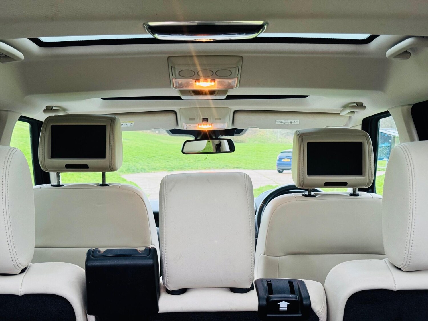 Used Land Rover Discovery 2014 for sale - 77927941: Photo 18